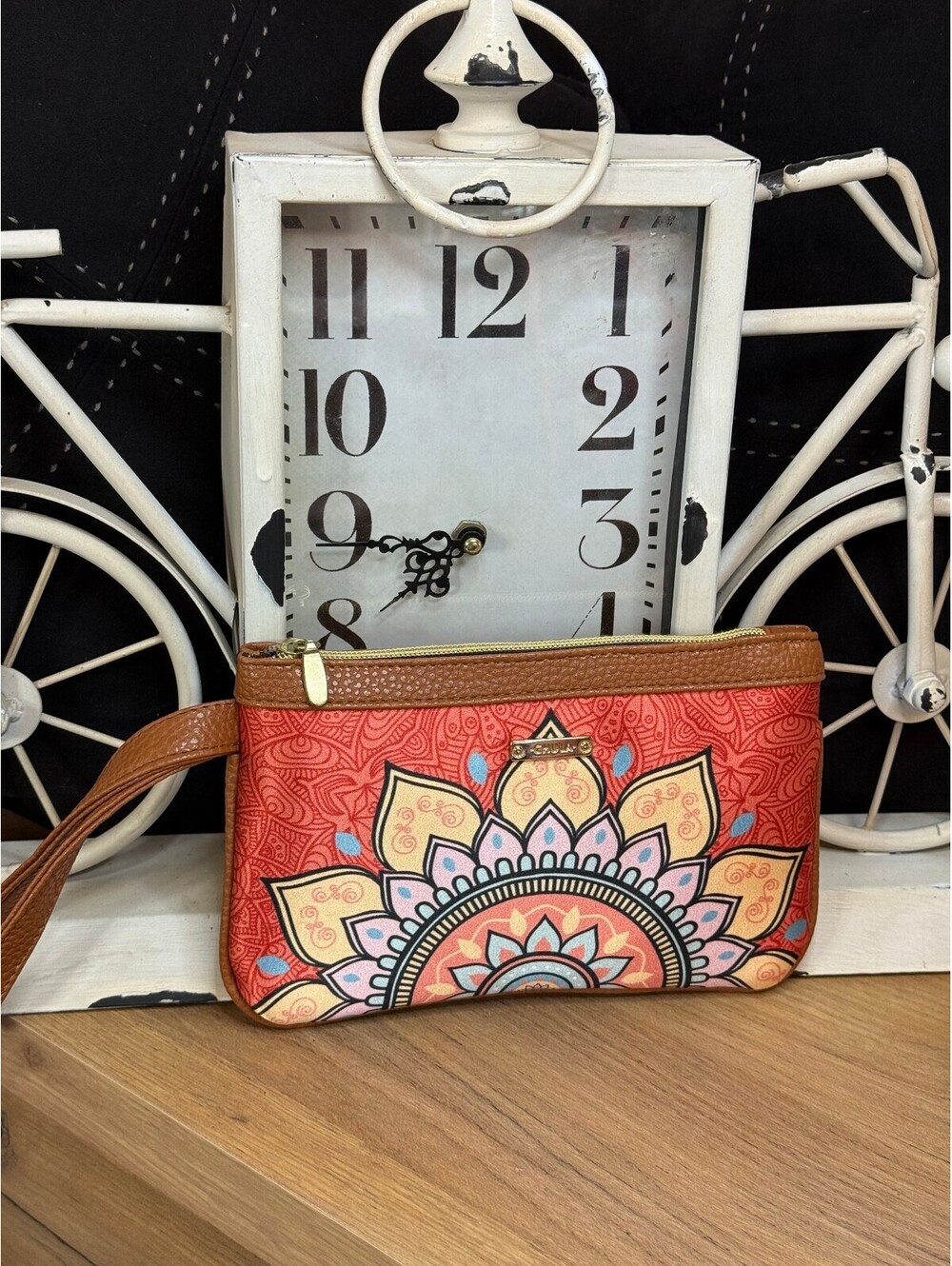 Chula Moda Latina Wristlet Clutch Mandala Floral Red Mexico